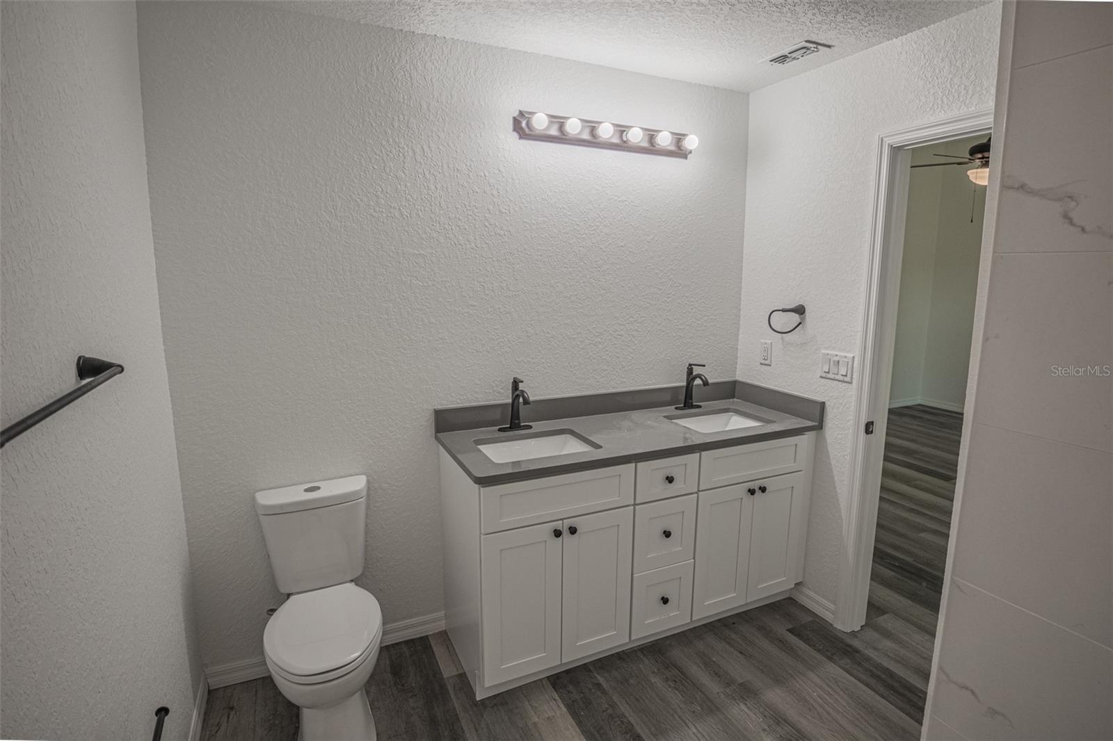 13099 NE 7 LOOP, SILVER SPRINGS, FL, 34488