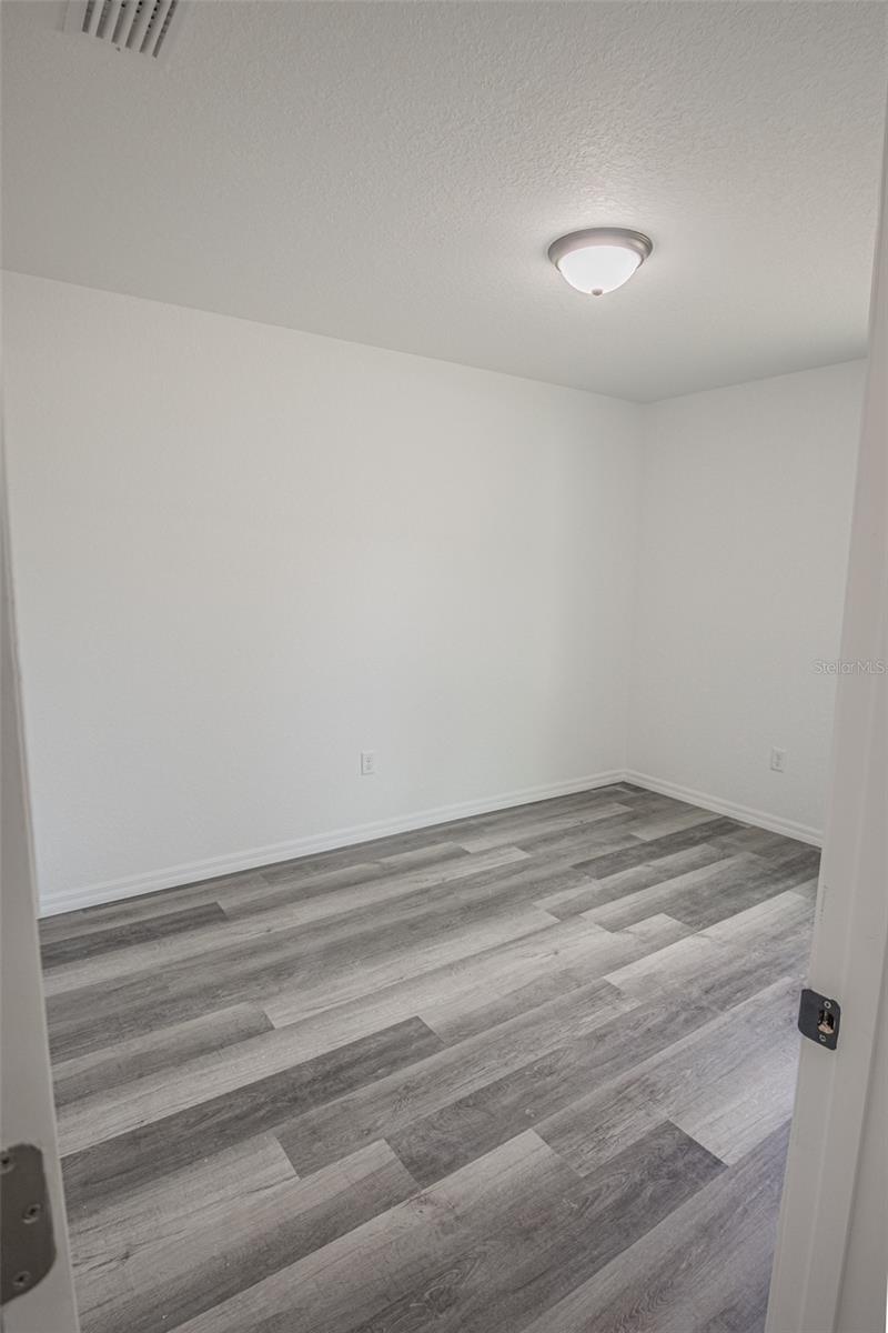 13099 NE 7 LOOP, SILVER SPRINGS, FL, 34488