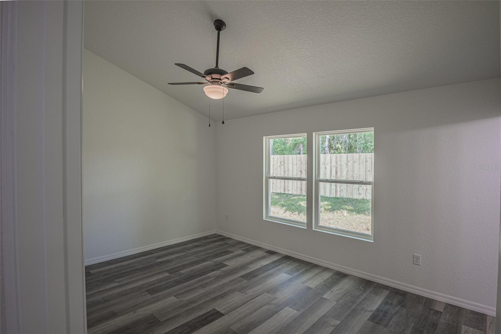 13099 NE 7 LOOP, SILVER SPRINGS, FL, 34488