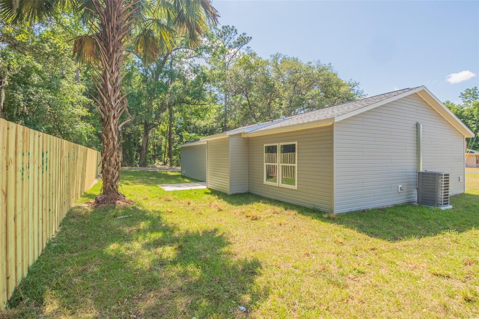 13099 NE 7 LOOP, SILVER SPRINGS, FL, 34488