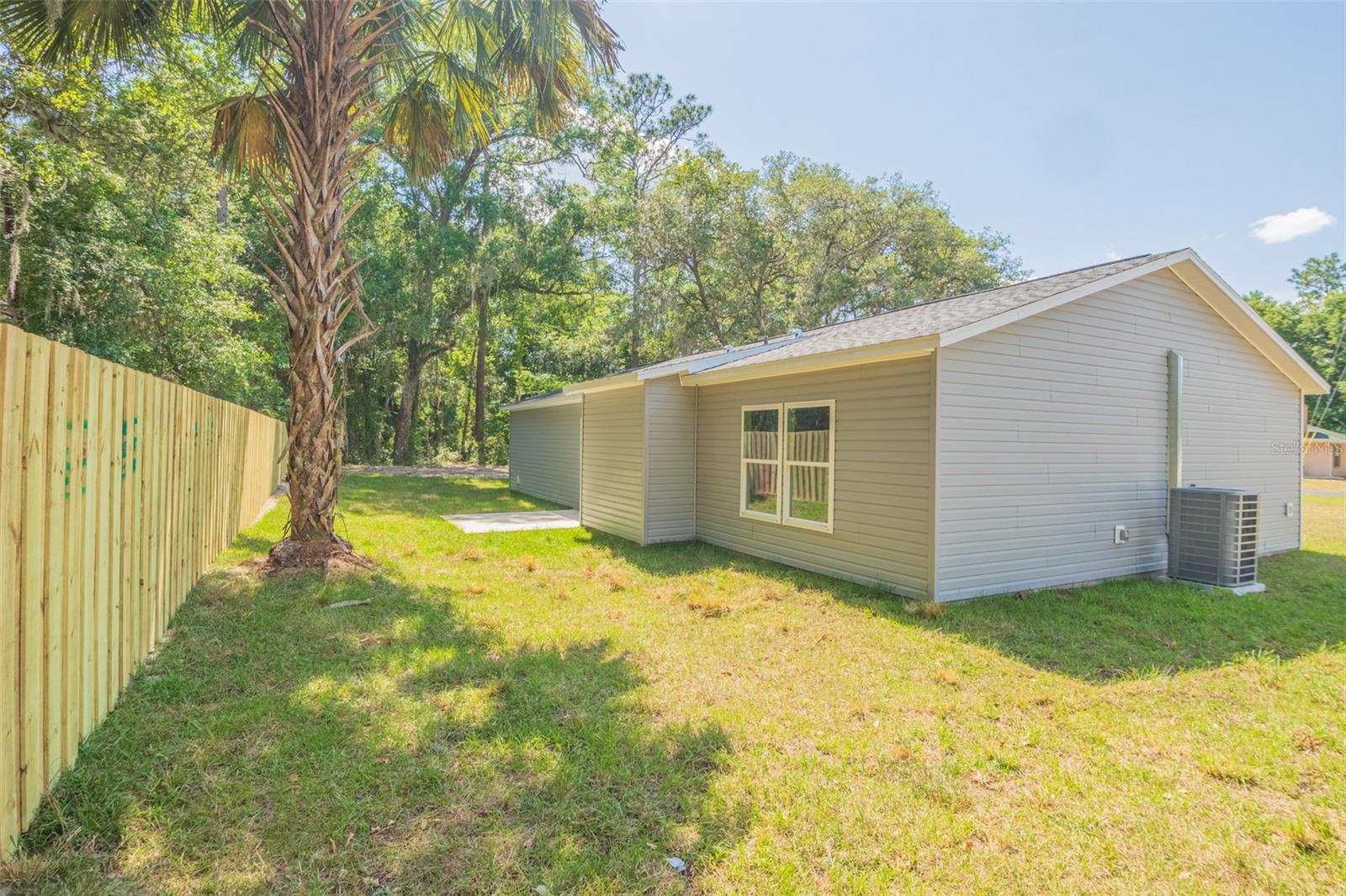 13099 NE 7 LOOP, SILVER SPRINGS, FL, 34488
