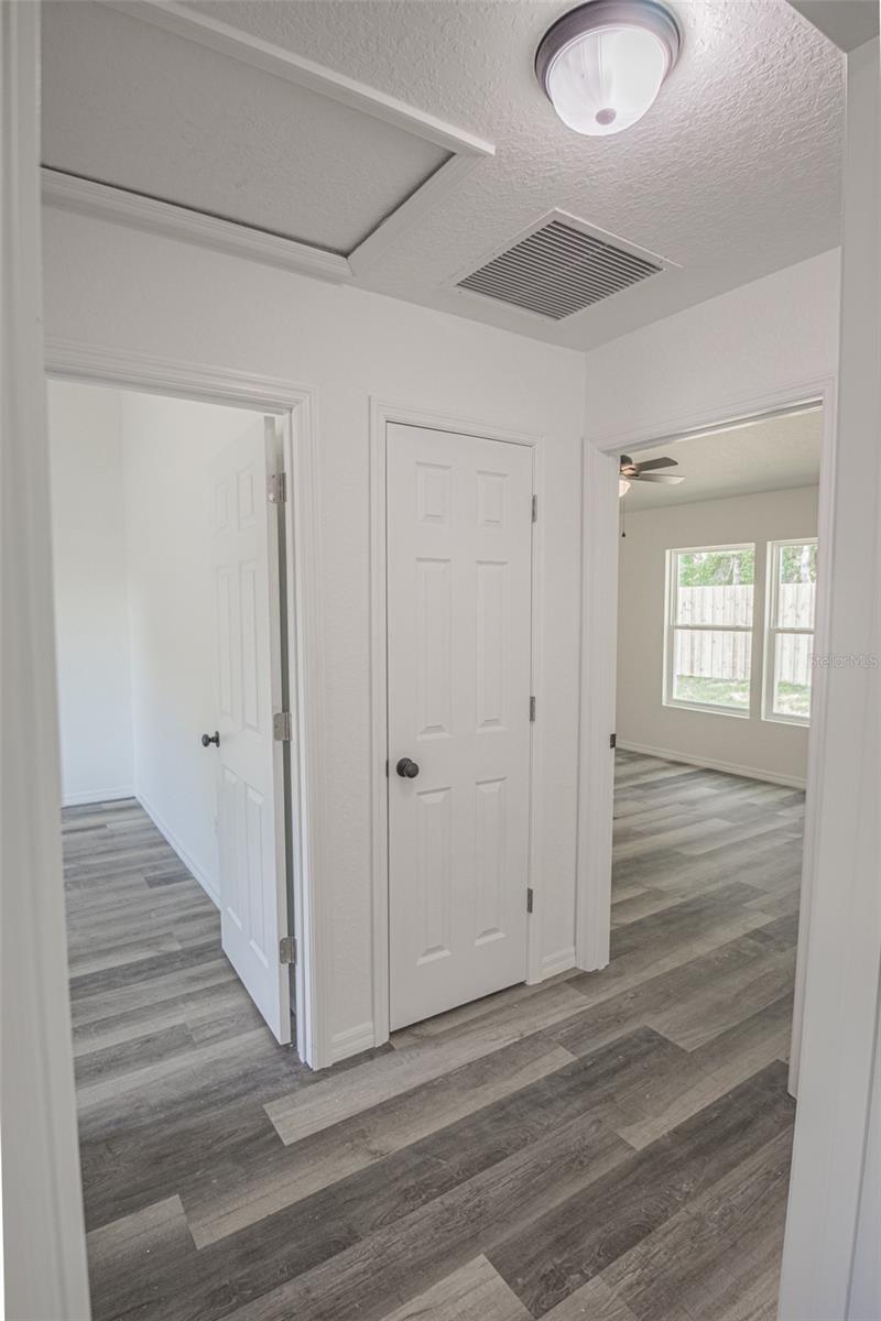 13099 NE 7 LOOP, SILVER SPRINGS, FL, 34488