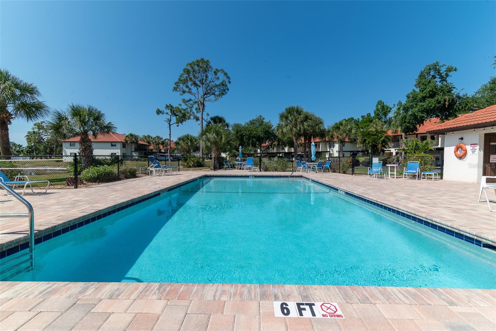 114 PINE HOLLOW DR #114, ENGLEWOOD, FL, 34223