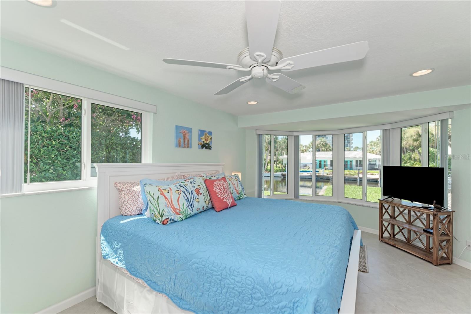 5577 CONTENTO DR, SARASOTA, FL, 34242