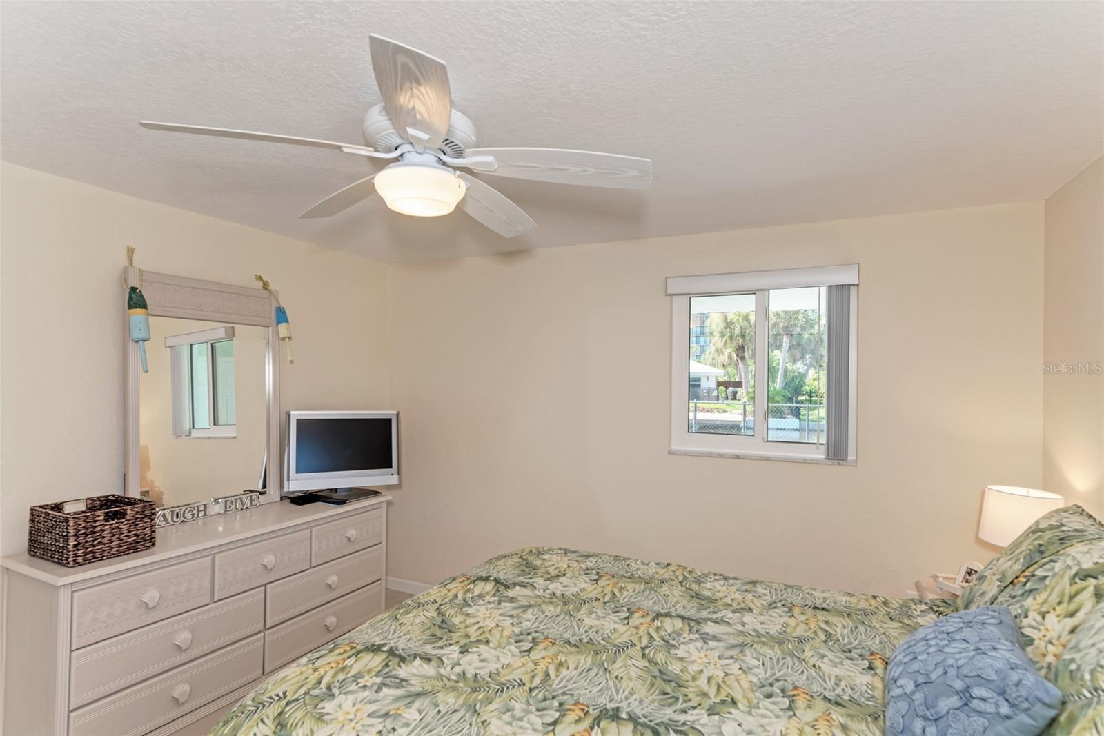 5577 CONTENTO DR, SARASOTA, FL, 34242