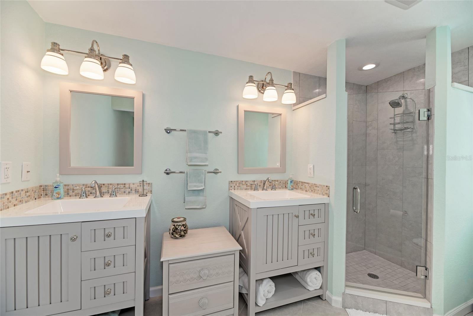 5577 CONTENTO DR, SARASOTA, FL, 34242