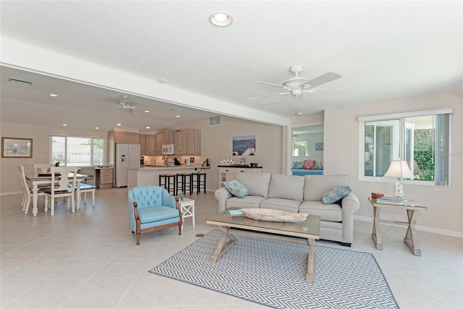 5577 CONTENTO DR, SARASOTA, FL, 34242