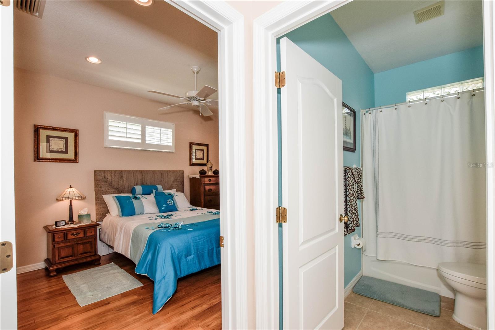 915 BARCLAY CT, VENICE, FL, 34293