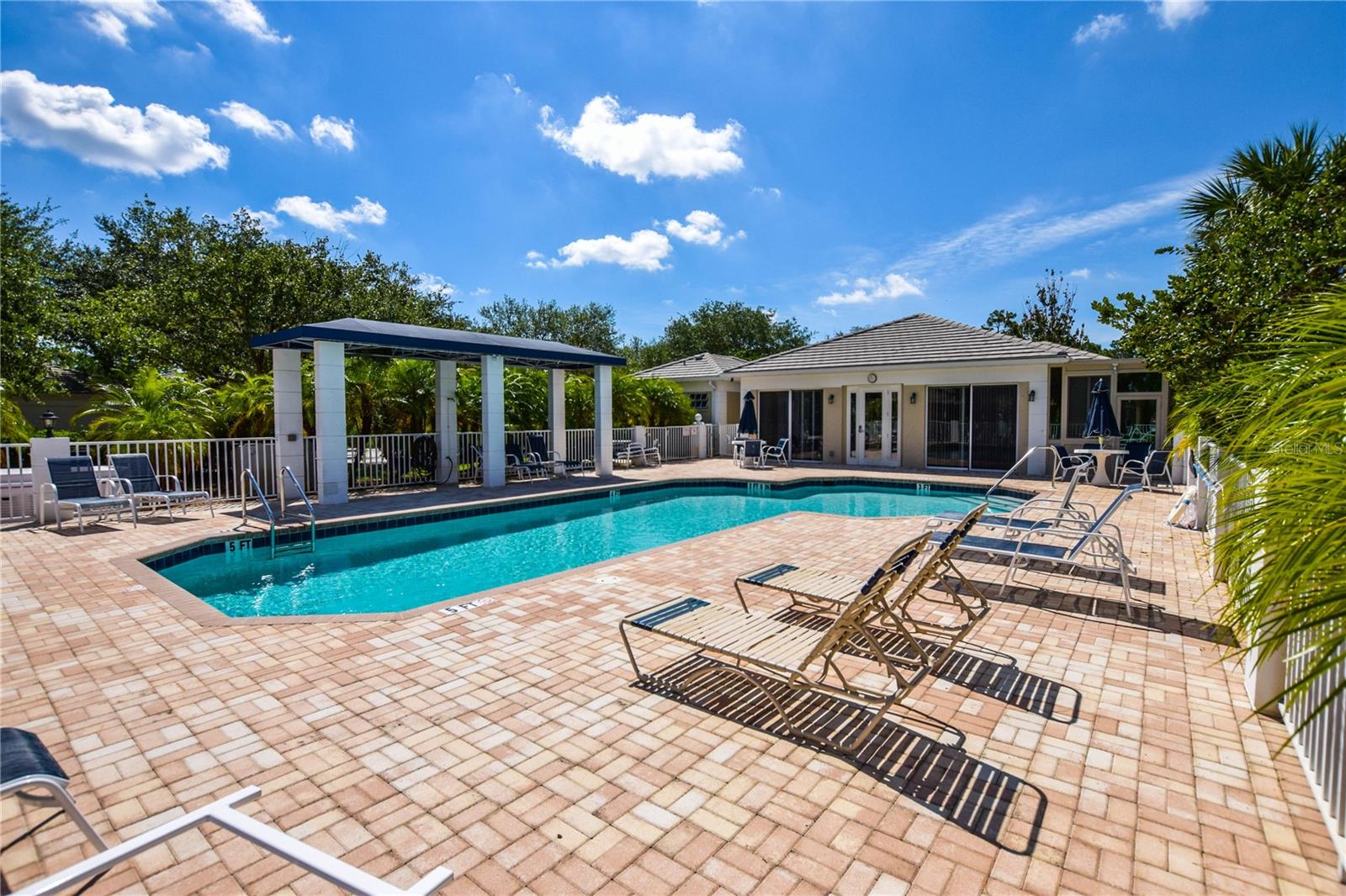 915 BARCLAY CT, VENICE, FL, 34293