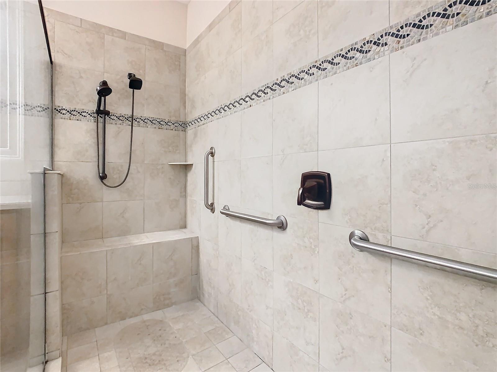 676 VILLA PARK RD, KISSIMMEE, FL, 34759