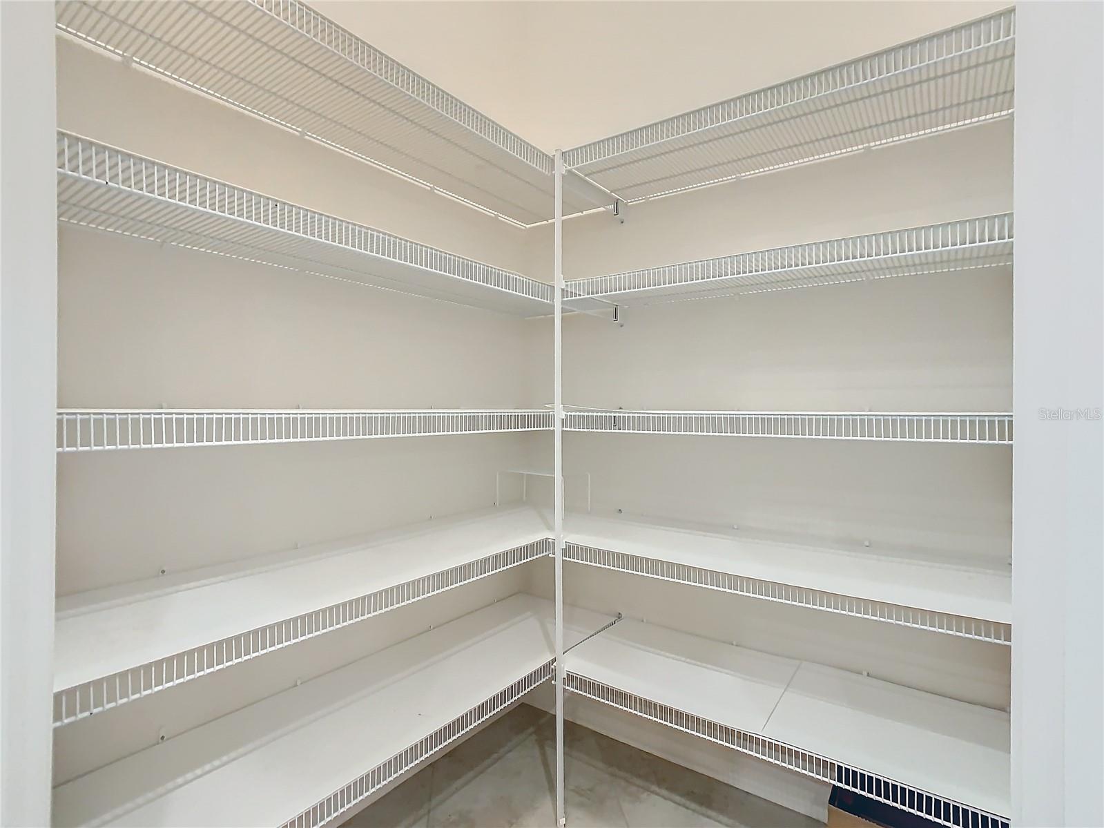 676 VILLA PARK RD, KISSIMMEE, FL, 34759