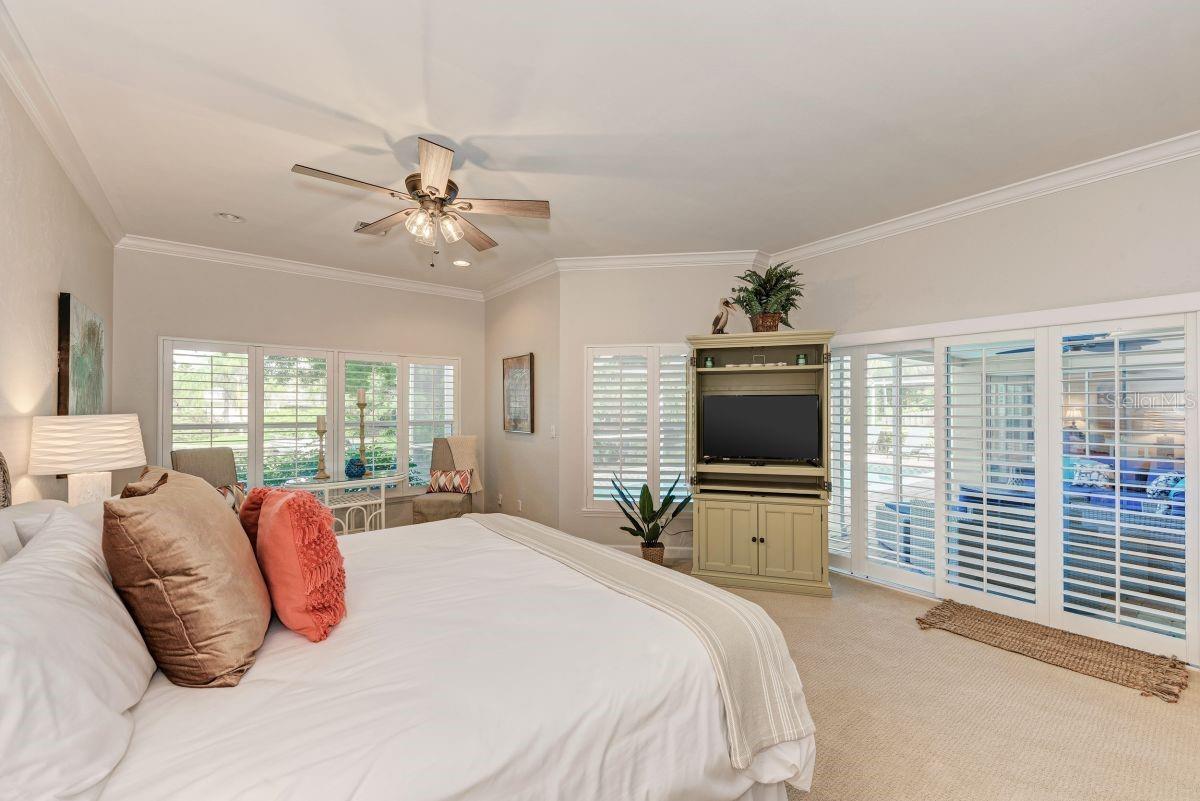 5024 HIGEL AVE, SARASOTA, FL, 34242