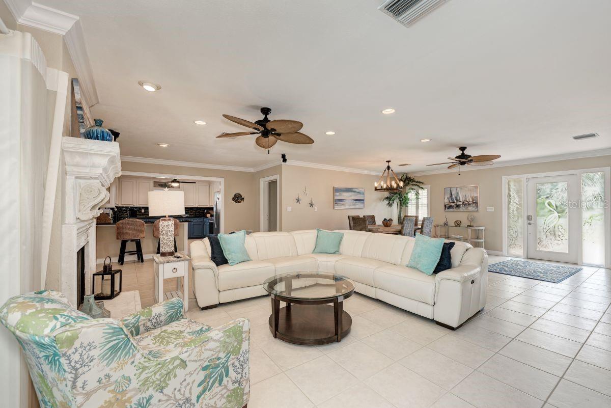 5024 HIGEL AVE, SARASOTA, FL, 34242