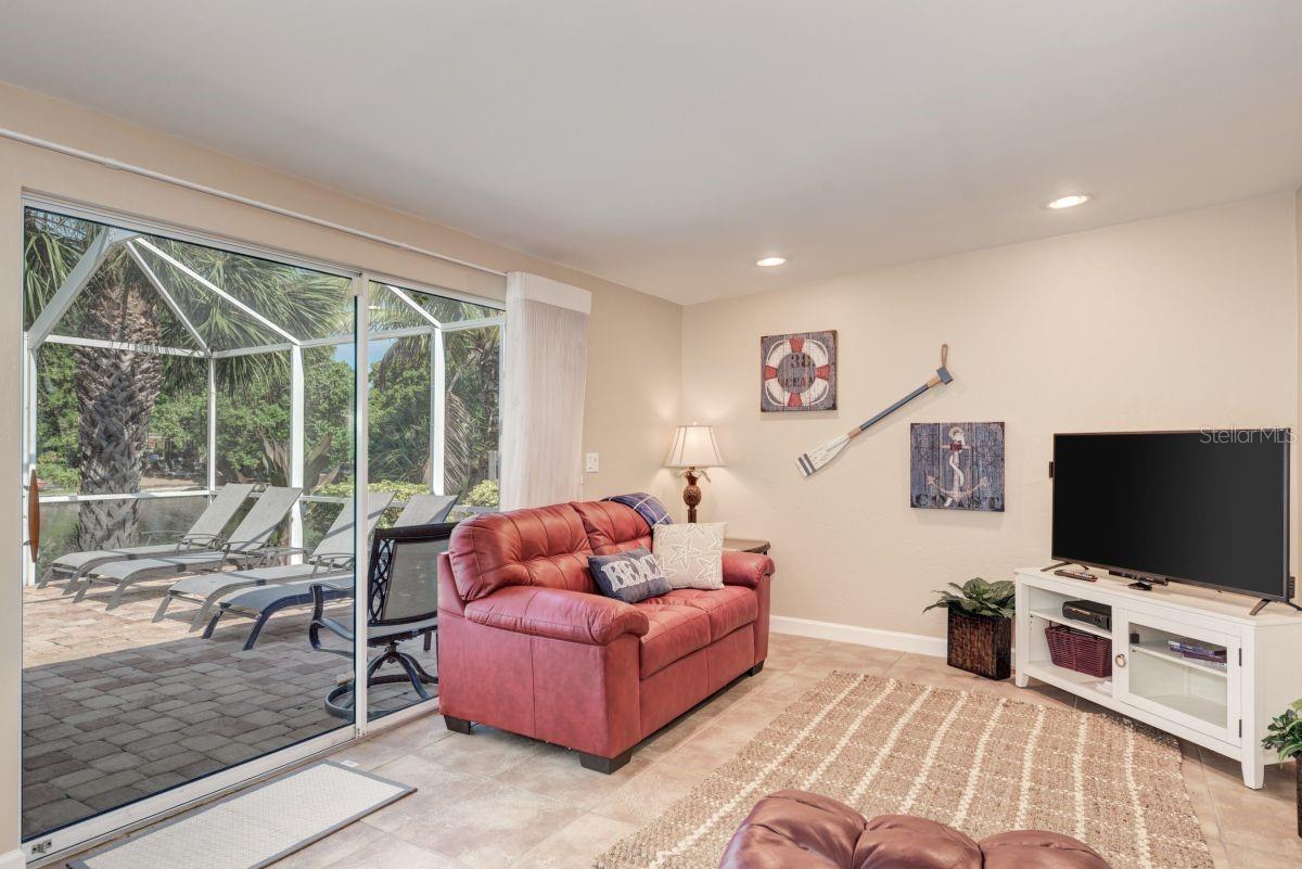 5024 HIGEL AVE, SARASOTA, FL, 34242