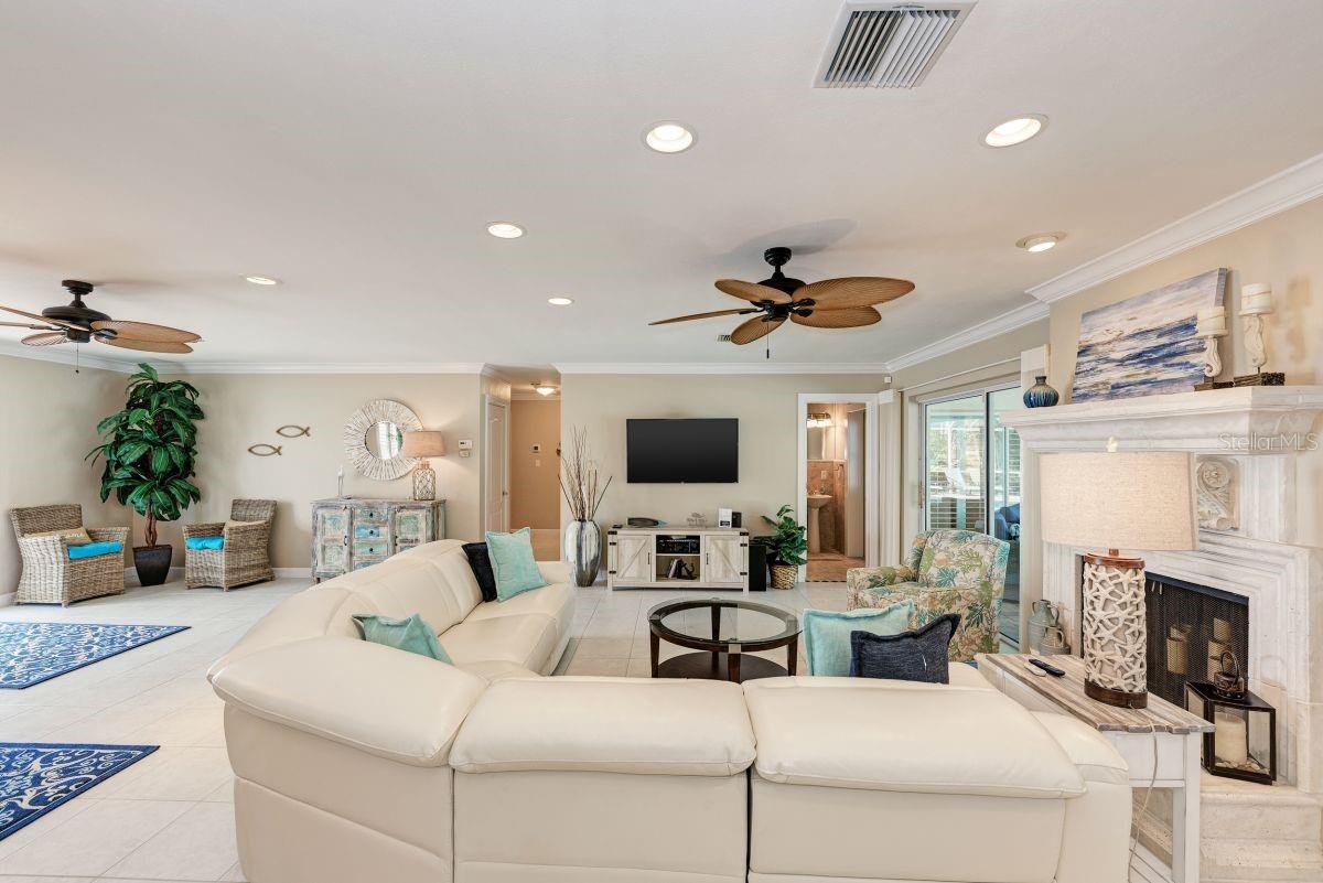 5024 HIGEL AVE, SARASOTA, FL, 34242