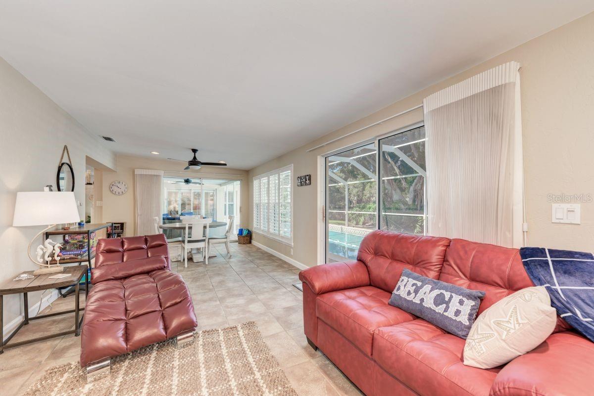 5024 HIGEL AVE, SARASOTA, FL, 34242