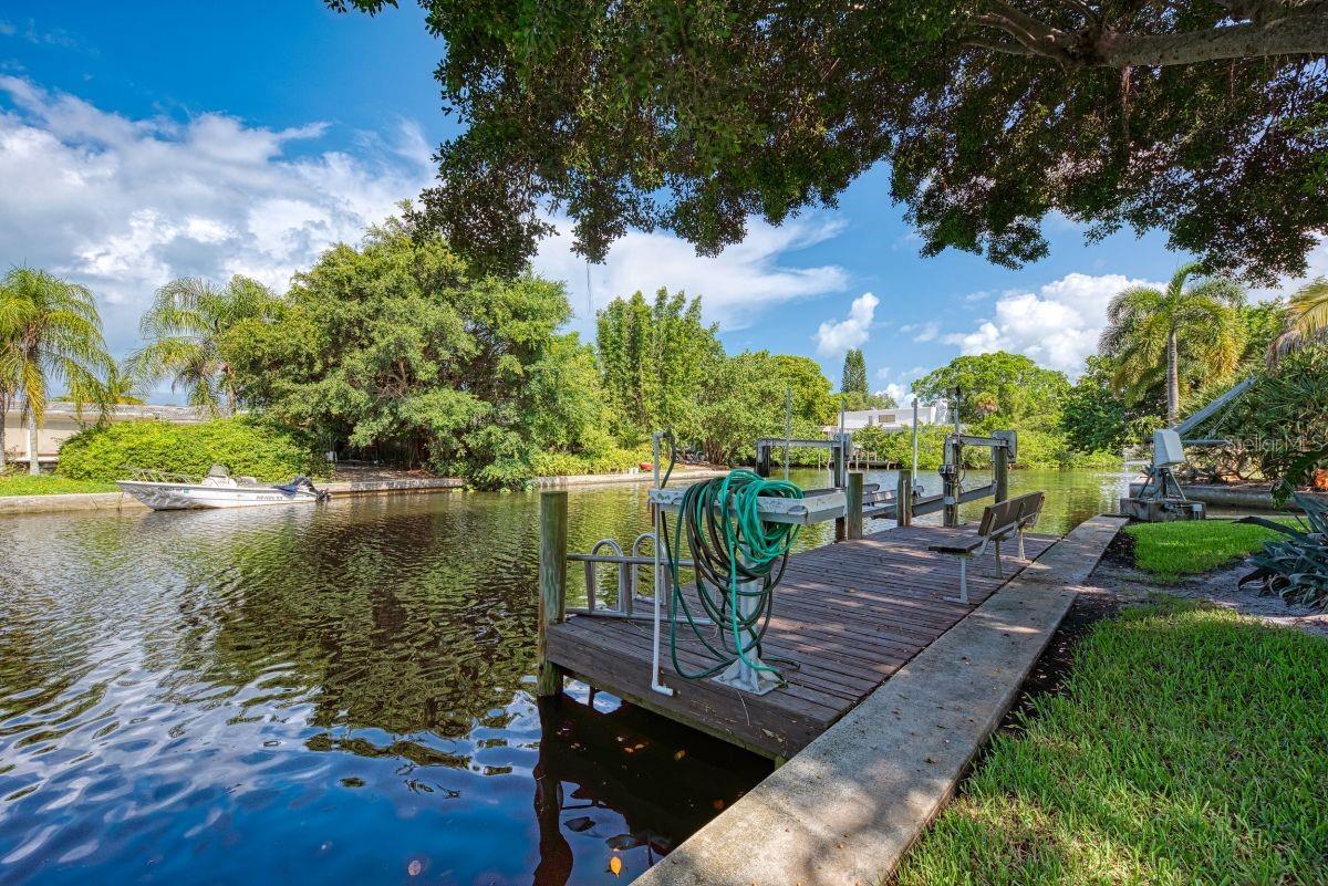 5024 HIGEL AVE, SARASOTA, FL, 34242