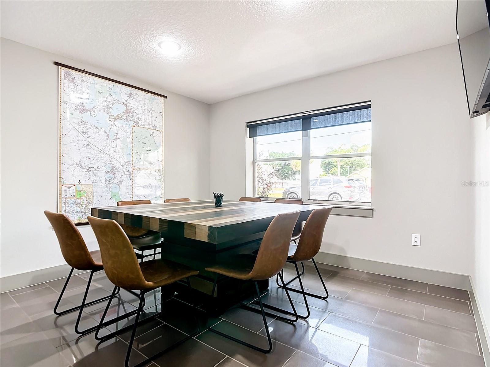 285 S CENTRAL AVE, UMATILLA, FL, 32784