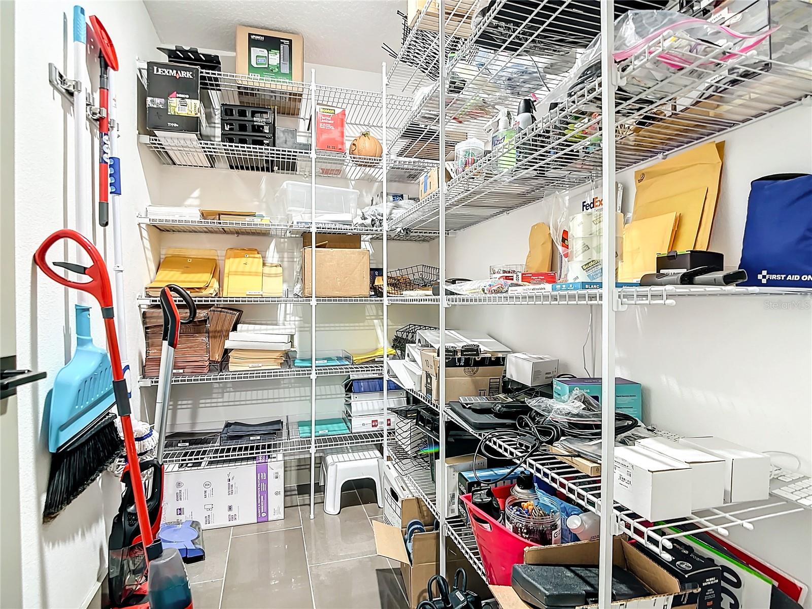 285 S CENTRAL AVE, UMATILLA, FL, 32784