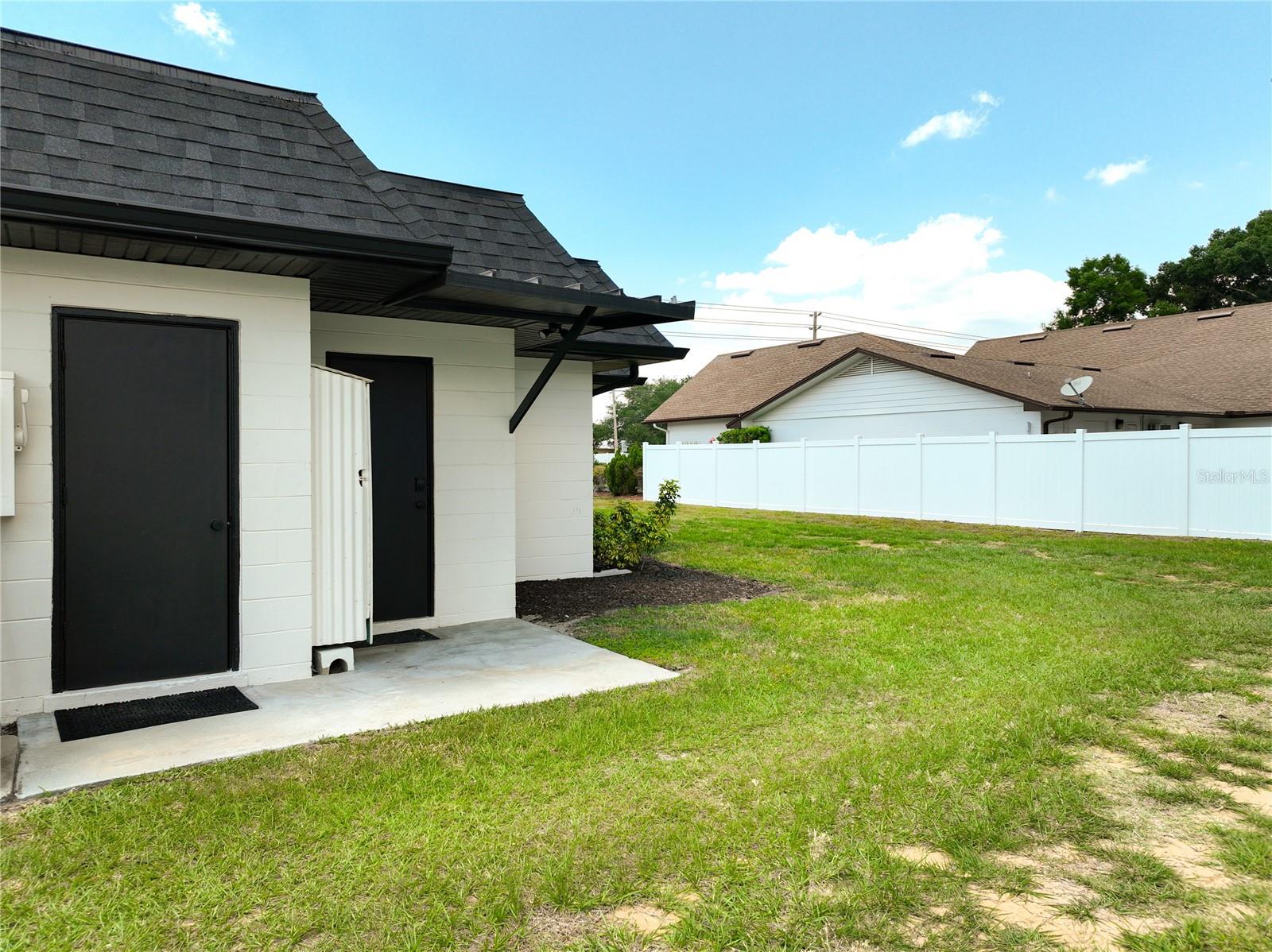 285 S CENTRAL AVE, UMATILLA, FL, 32784