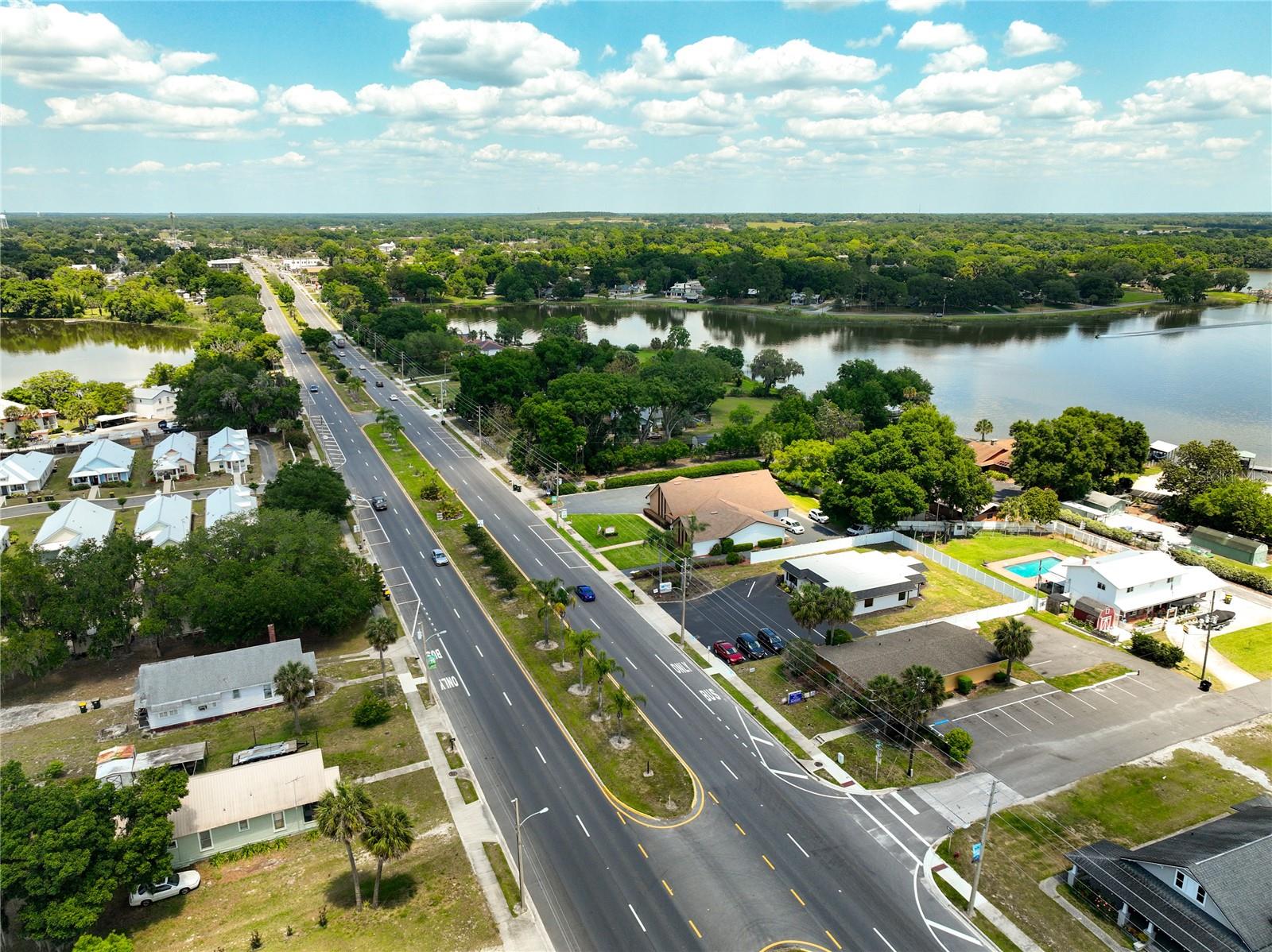 285 S CENTRAL AVE, UMATILLA, FL, 32784