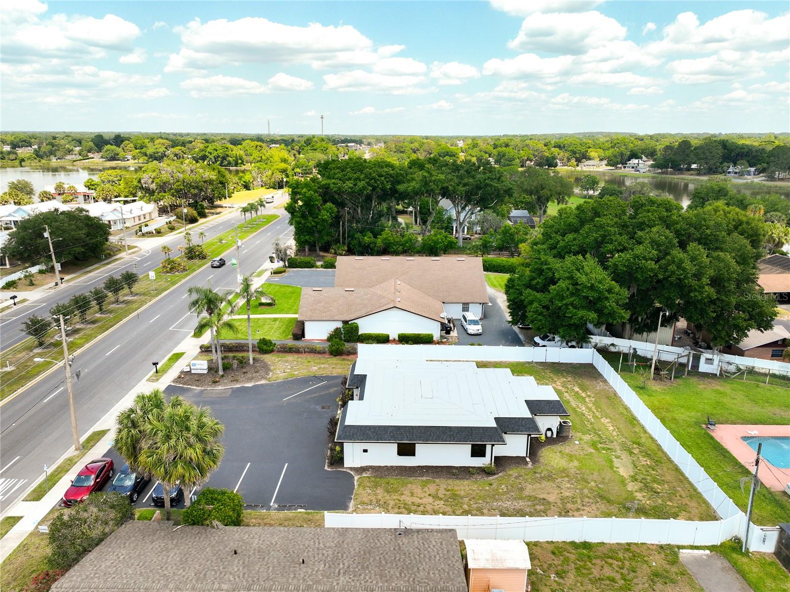 285 S CENTRAL AVE, UMATILLA, FL, 32784