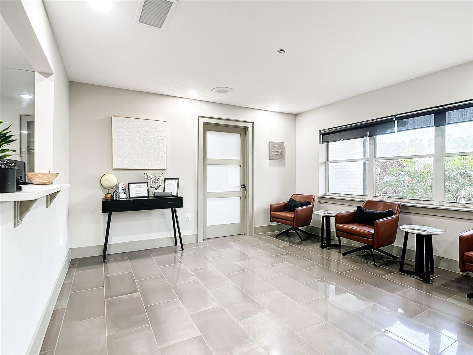 285 S CENTRAL AVE, UMATILLA, FL, 32784