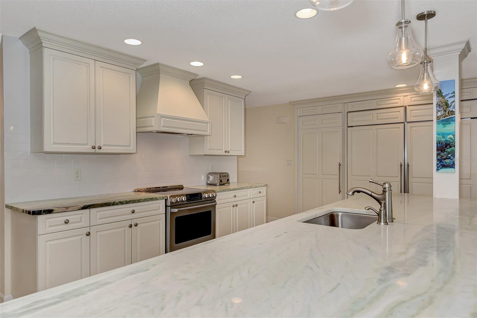 5129 SANDY COVE AVE, SARASOTA, FL, 34242