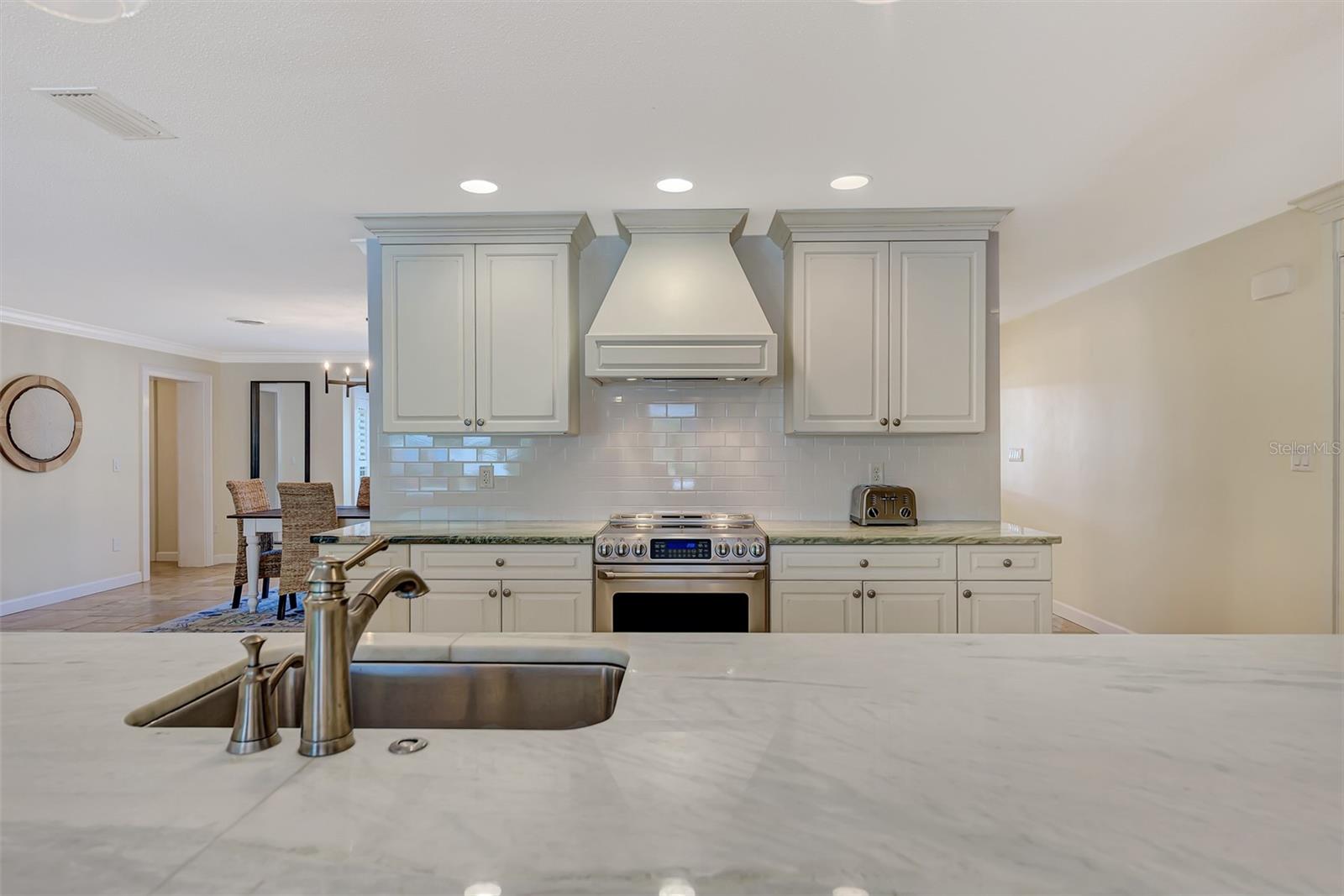 5129 SANDY COVE AVE, SARASOTA, FL, 34242