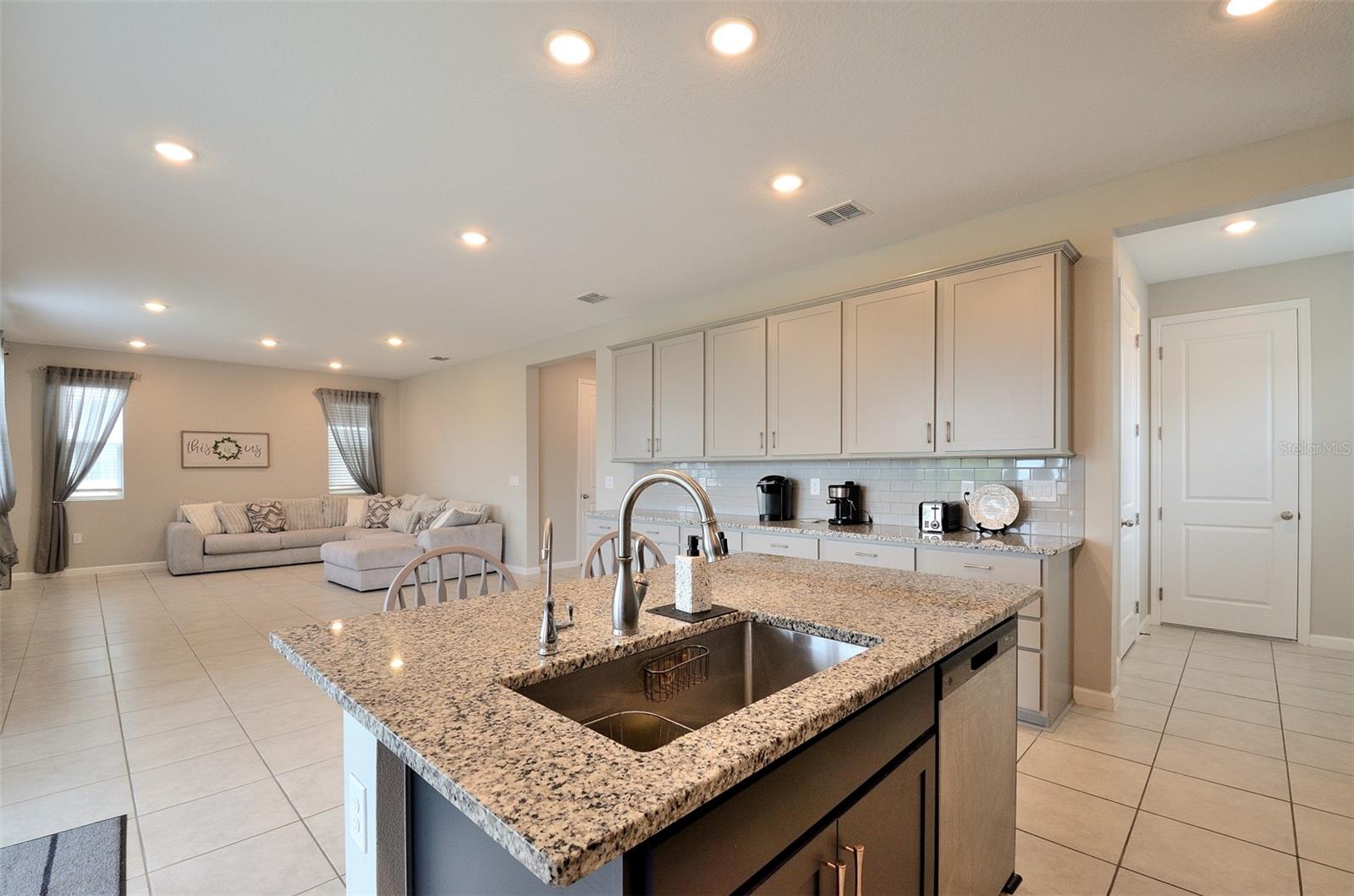 520 AVIANA ST, LAKE ALFRED, FL, 33850