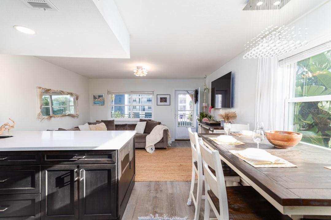9715 HARRELL AVE #40, TREASURE ISLAND, FL, 33706