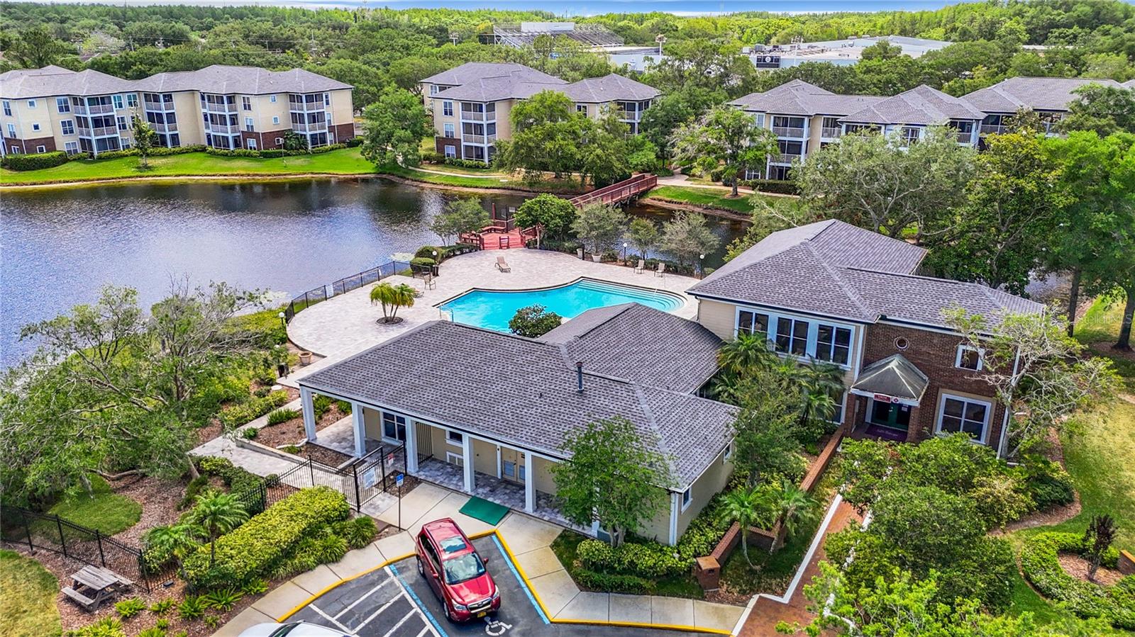 4211 CHATHAM OAK CT #104, TAMPA, FL, 33624