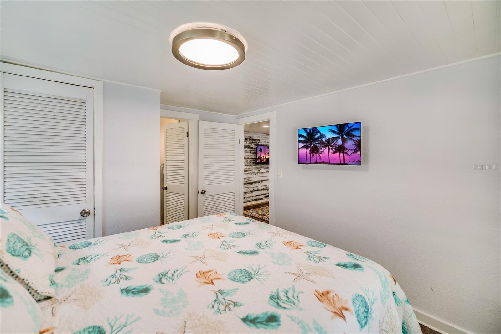 8278 ACACIA AVE, WEEKI WACHEE, FL, 34607