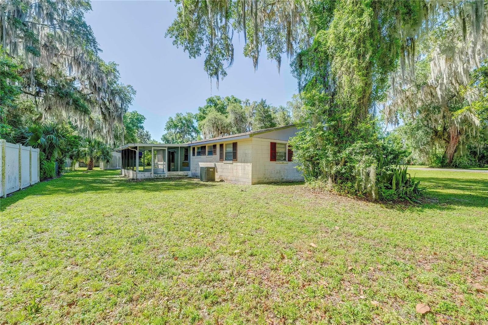 2429 CR 451, LAKE PANASOFFKEE, FL, 33538