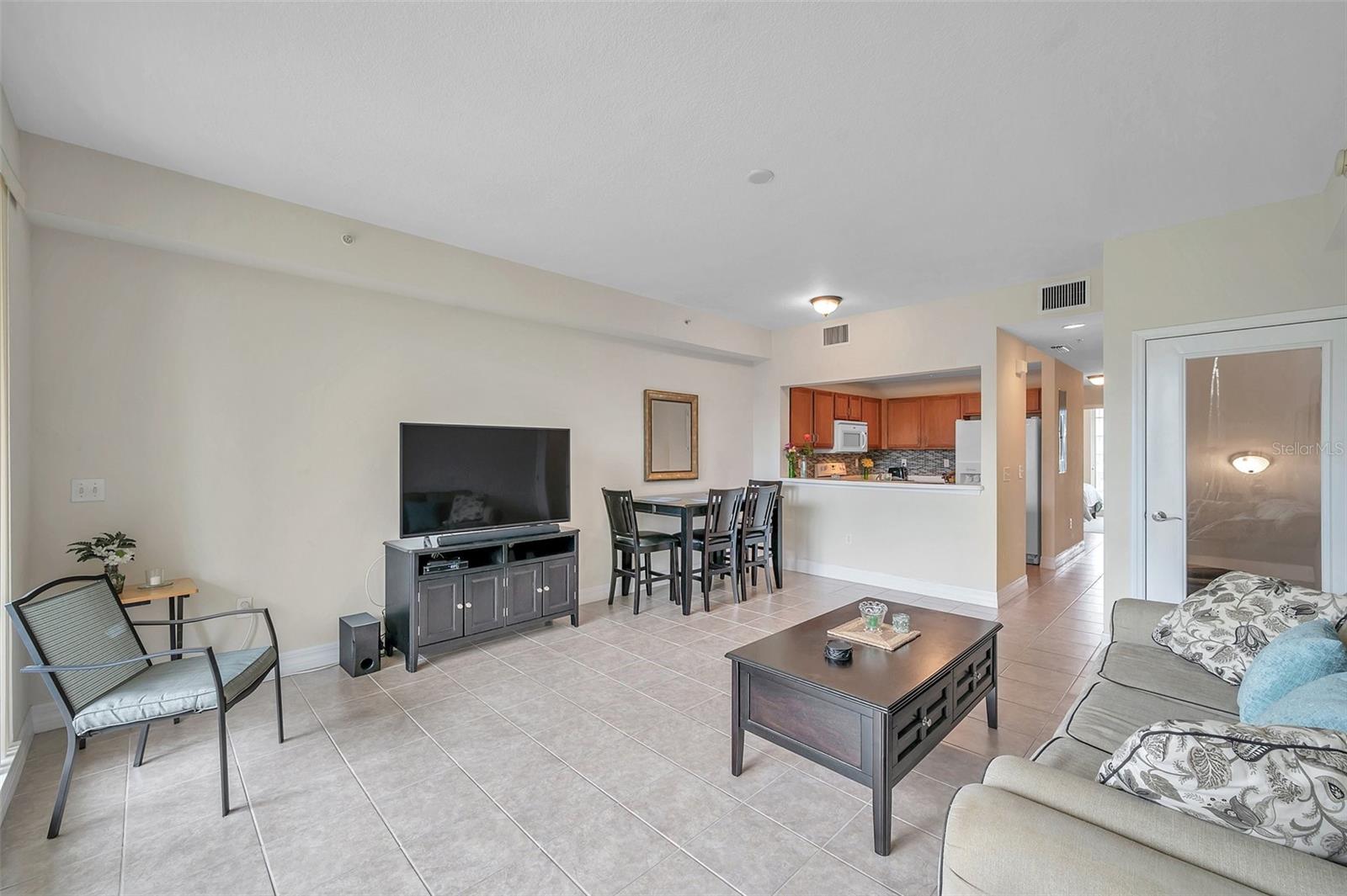 3257 MANGROVE POINT DR, RUSKIN, FL, 33570