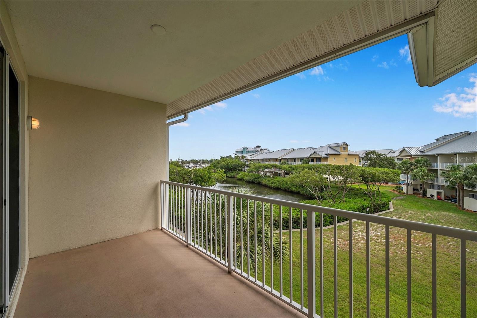 3257 MANGROVE POINT DR, RUSKIN, FL, 33570