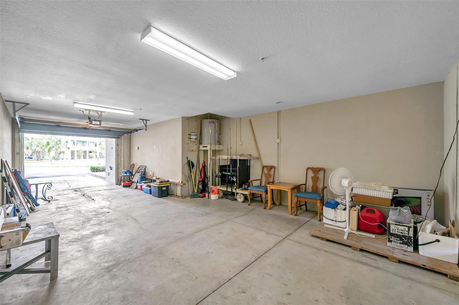 3257 MANGROVE POINT DR, RUSKIN, FL, 33570