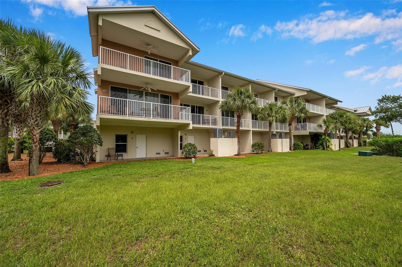 3257 MANGROVE POINT DR, RUSKIN, FL, 33570