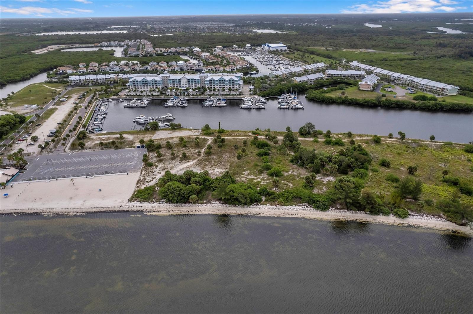 3257 MANGROVE POINT DR, RUSKIN, FL, 33570