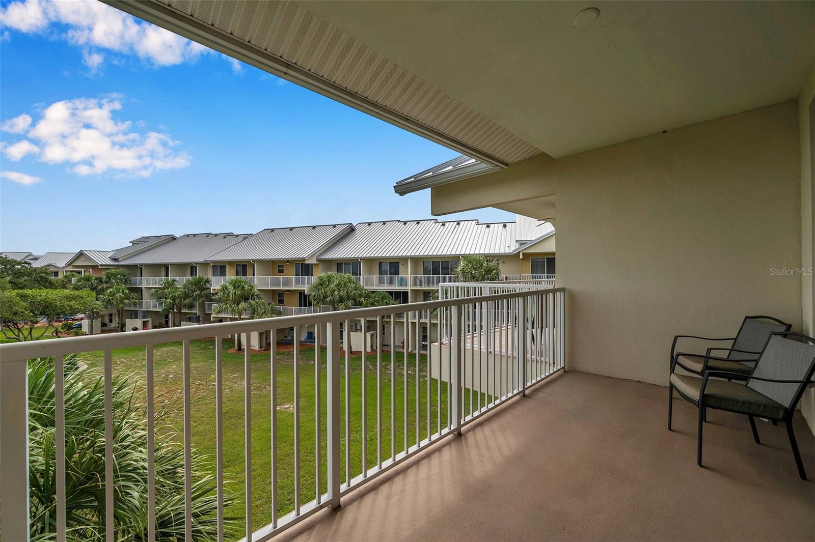 3257 MANGROVE POINT DR, RUSKIN, FL, 33570