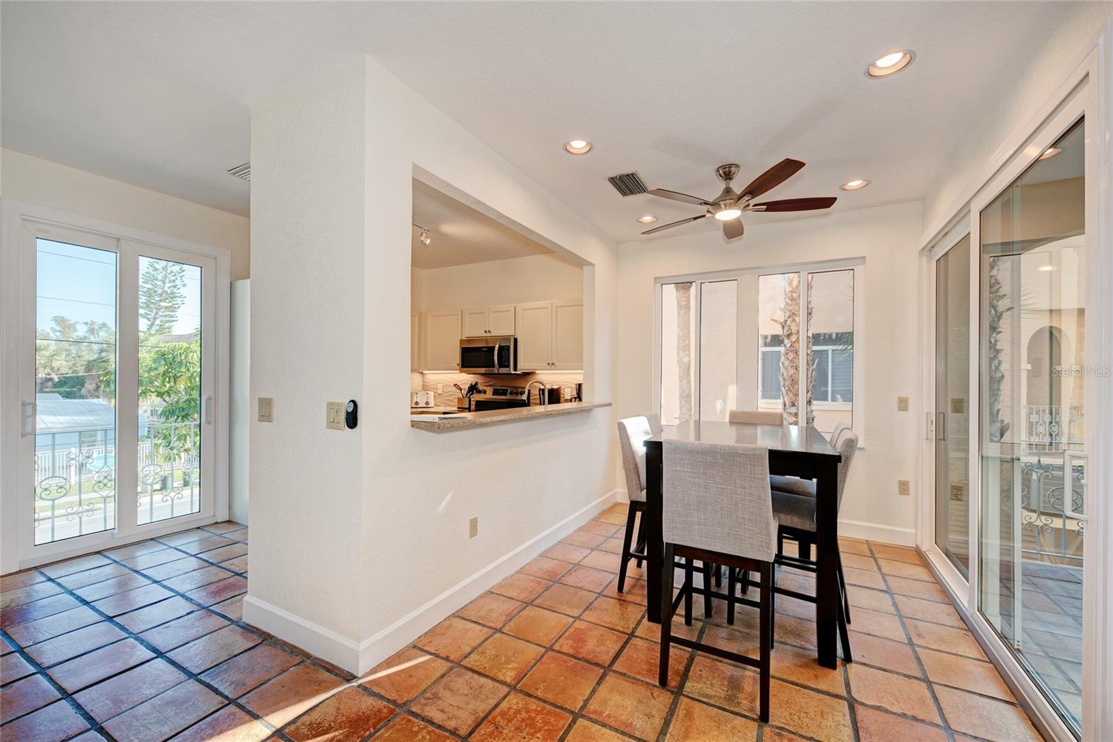 306 BEACH RD #306, SARASOTA, FL, 34242