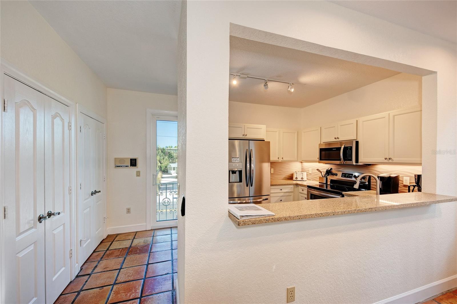 306 BEACH RD #306, SARASOTA, FL, 34242