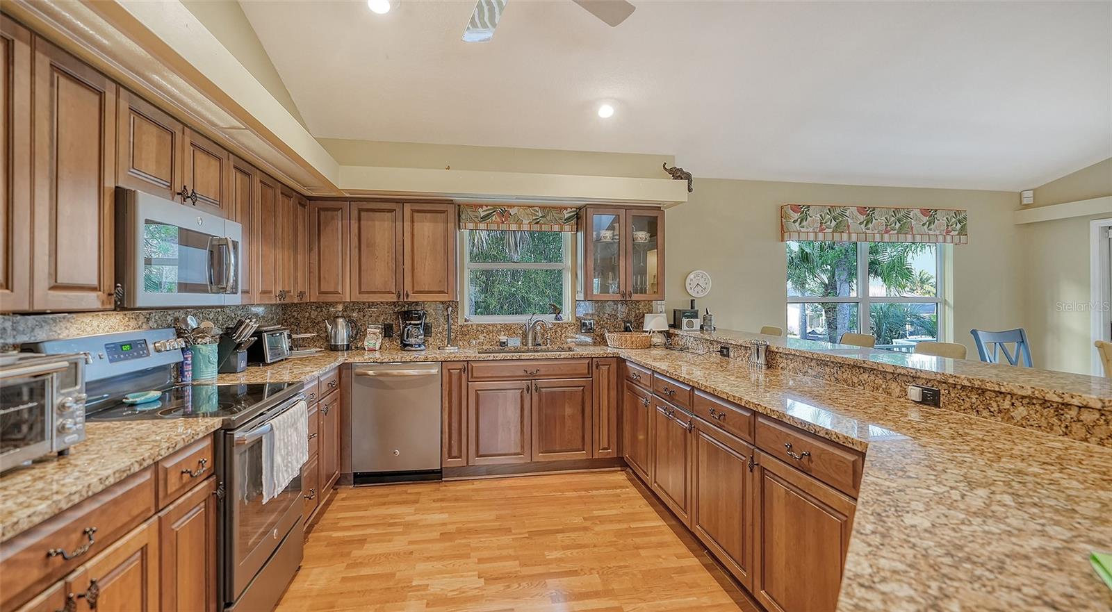 5930 GULF OF MEXICO DR, LONGBOAT KEY, FL, 34228