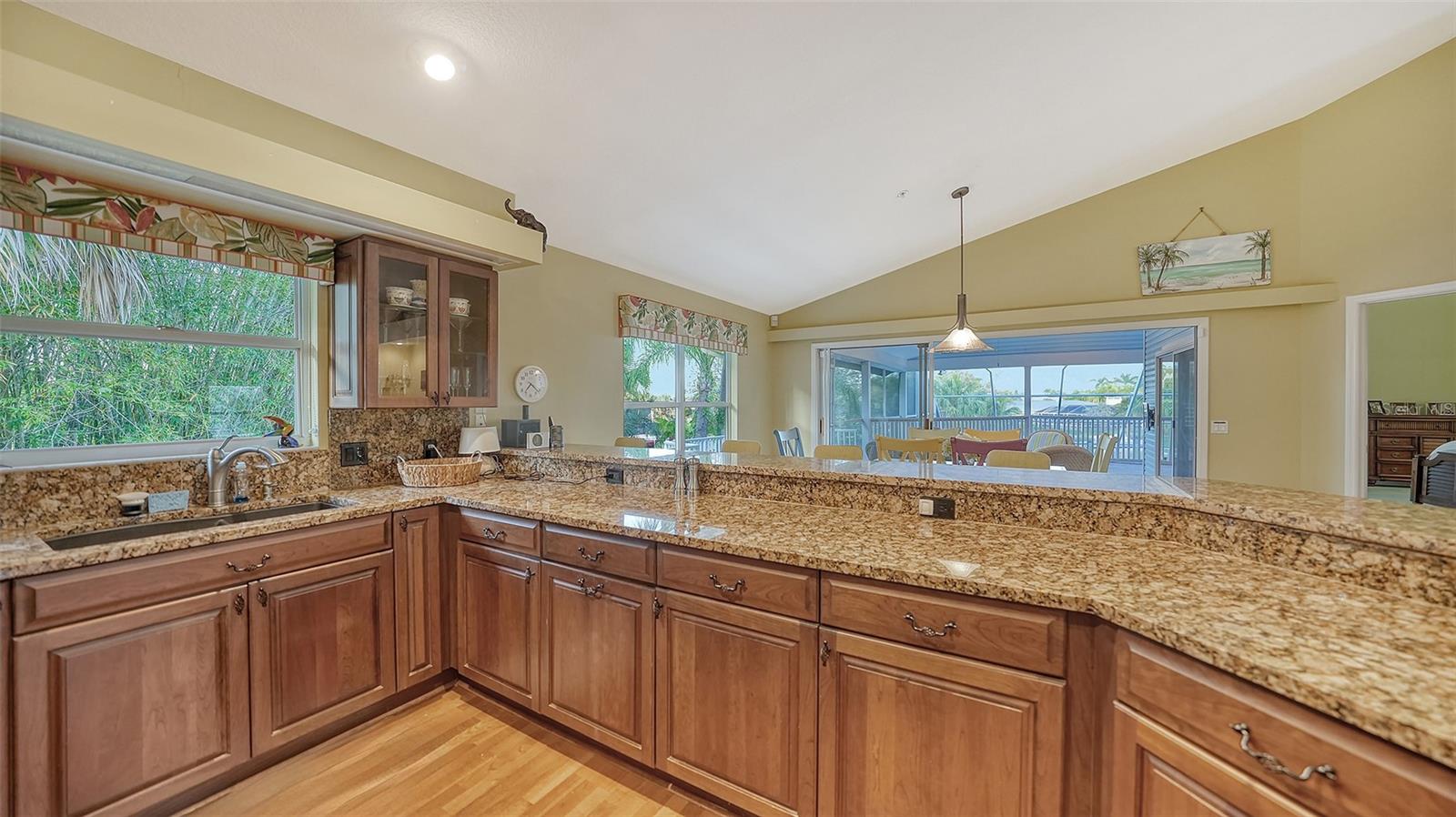 5930 GULF OF MEXICO DR, LONGBOAT KEY, FL, 34228