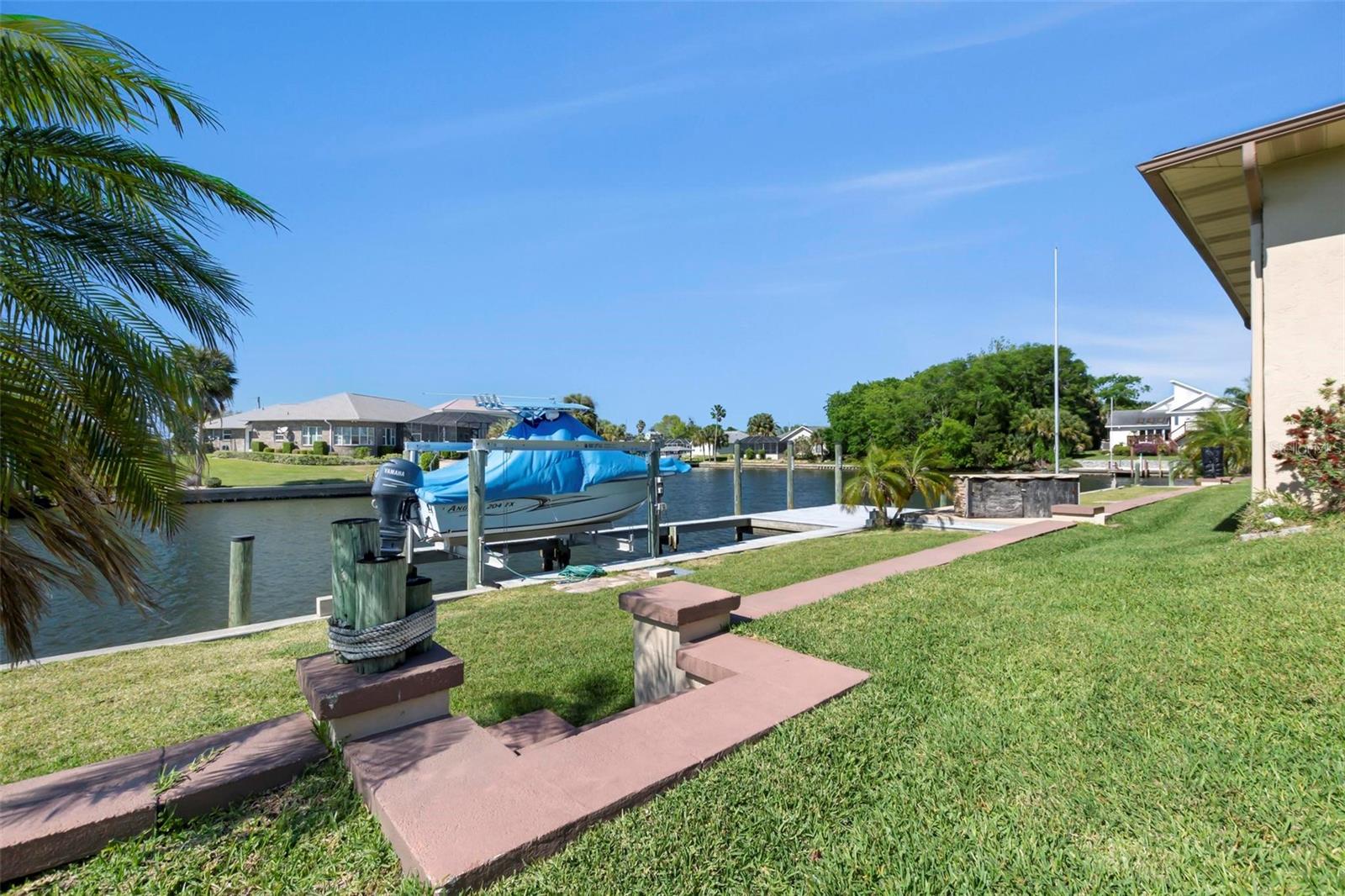 10 CROW CT, PALM COAST, FL, 32137
