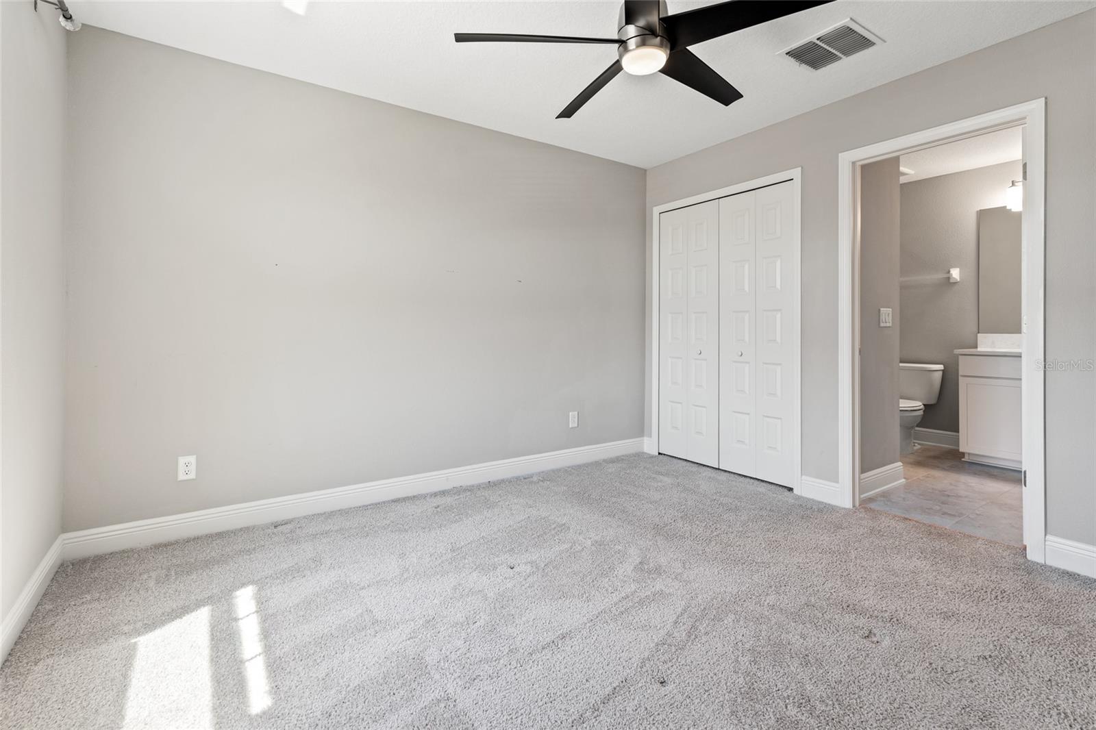 10320 STALLION FIELDS WAY, TAMPA, FL, 33647
