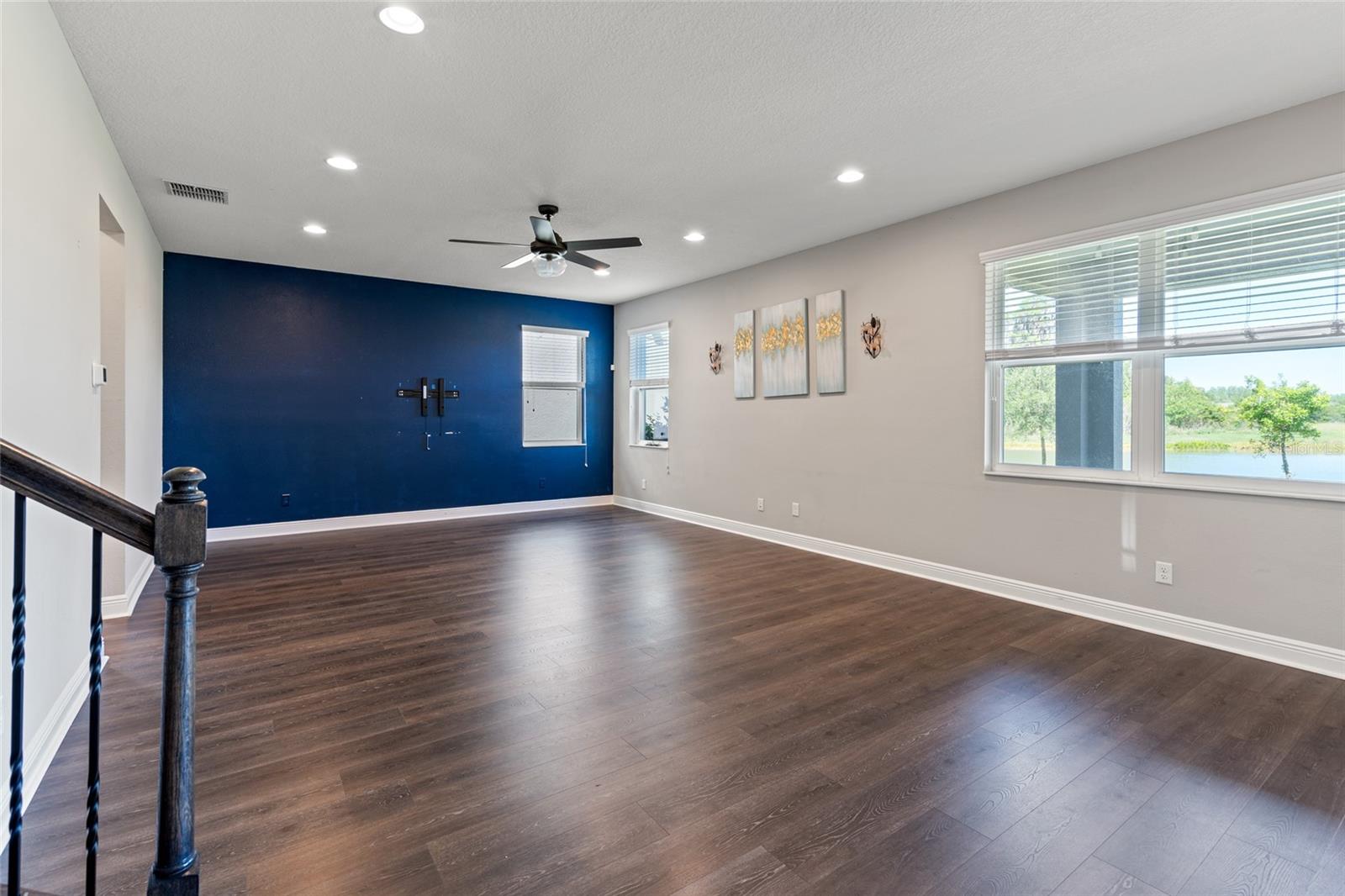 10320 STALLION FIELDS WAY, TAMPA, FL, 33647