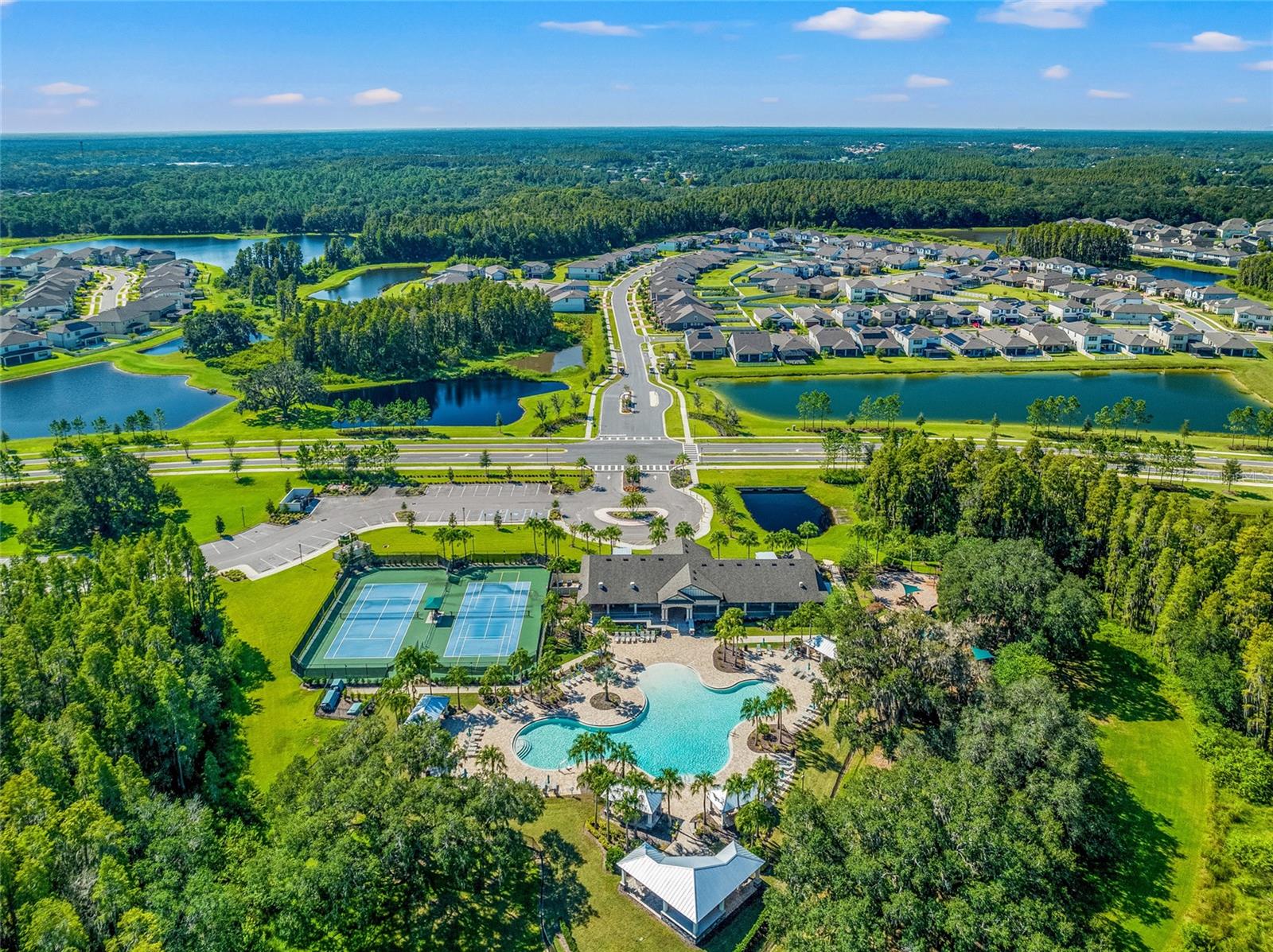 10320 STALLION FIELDS WAY, TAMPA, FL, 33647