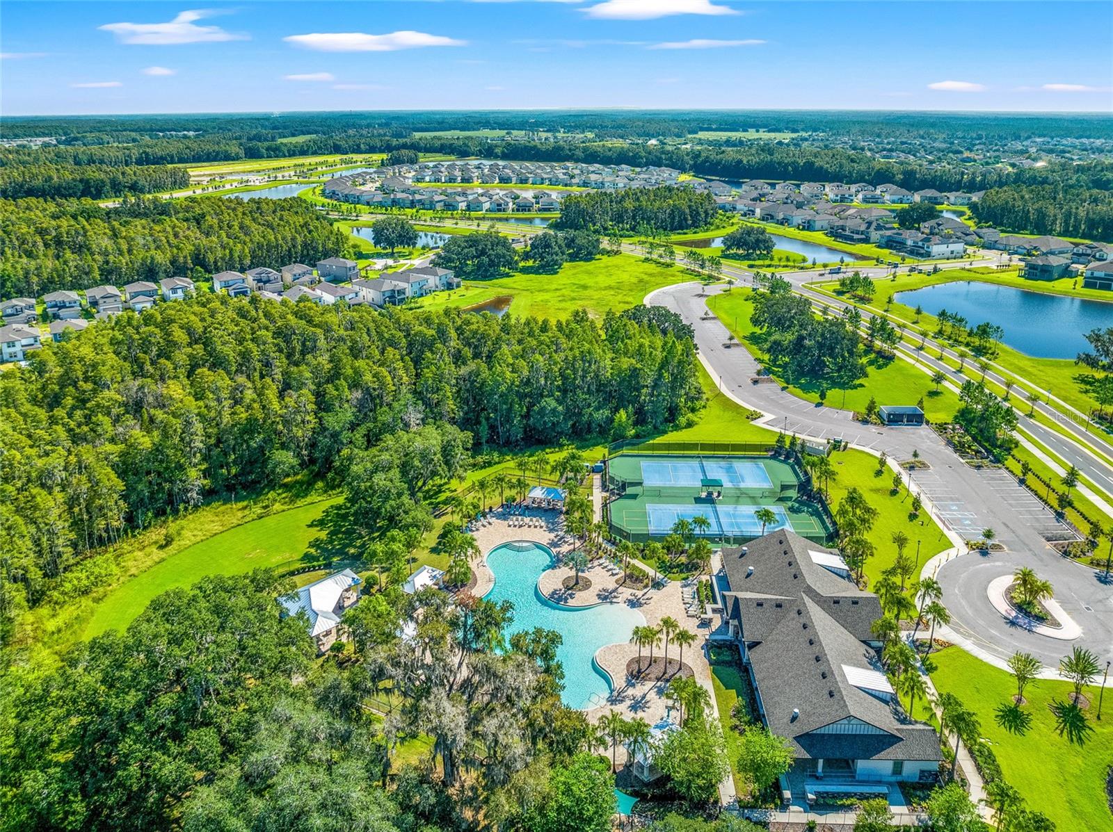 10320 STALLION FIELDS WAY, TAMPA, FL, 33647
