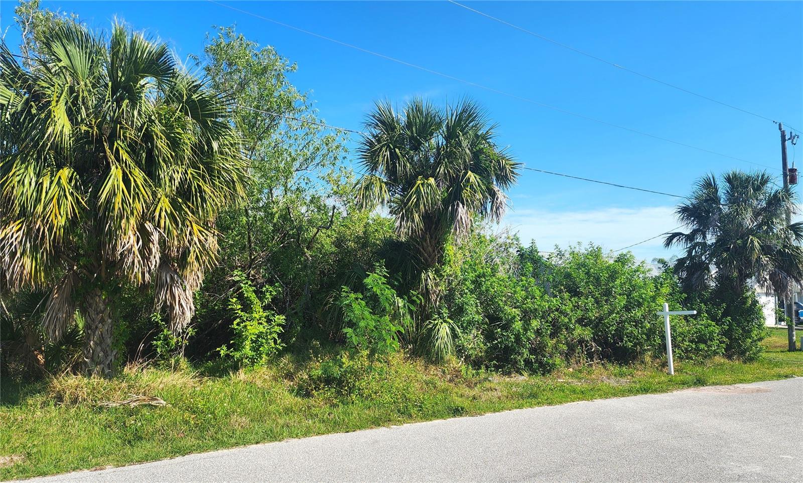 2425 VANCE TER, PORT CHARLOTTE, FL, 33981